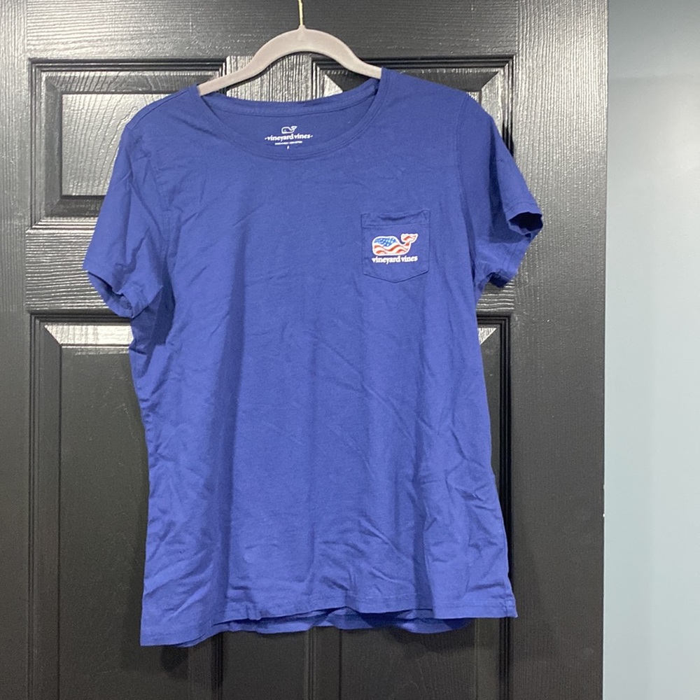 Vineyard Vines Blue Short Sleeve Tee with American Flag Whale - Picture 3 of 5